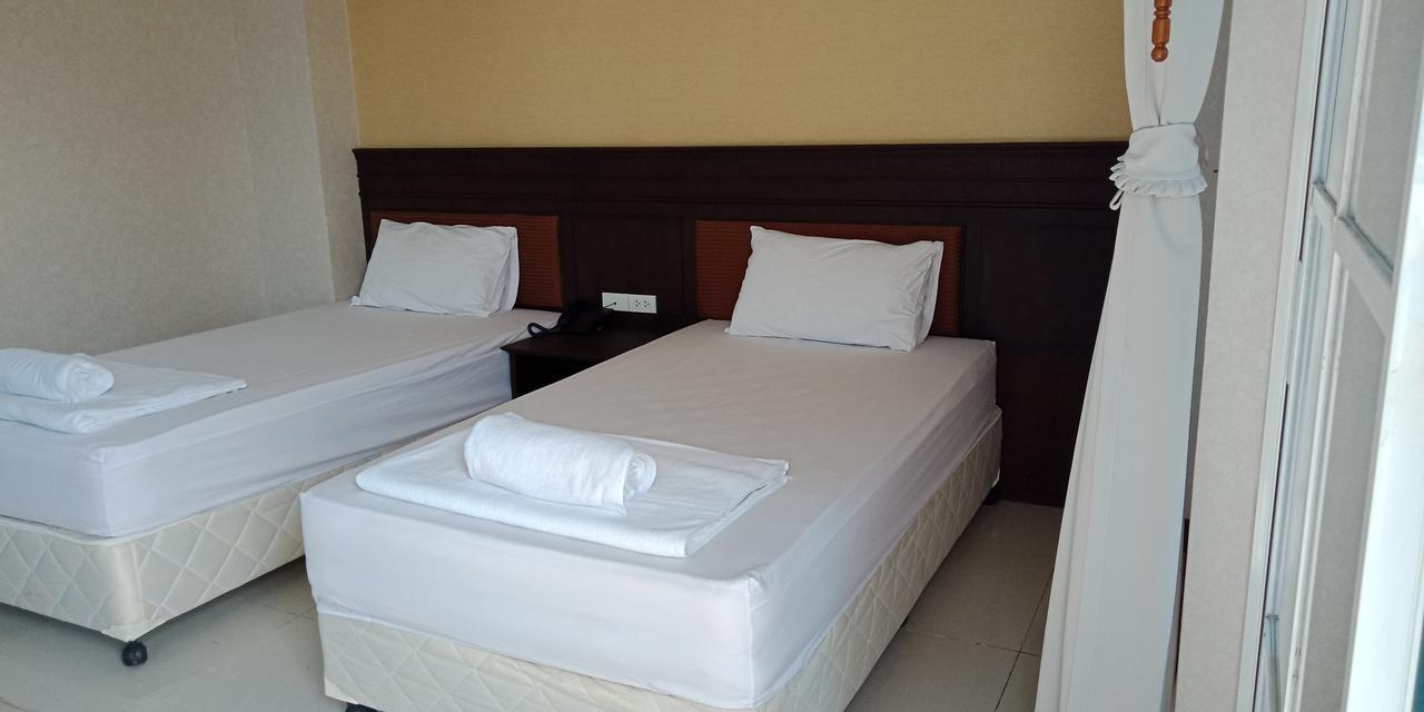 Hotel Arsarom & Bangkok