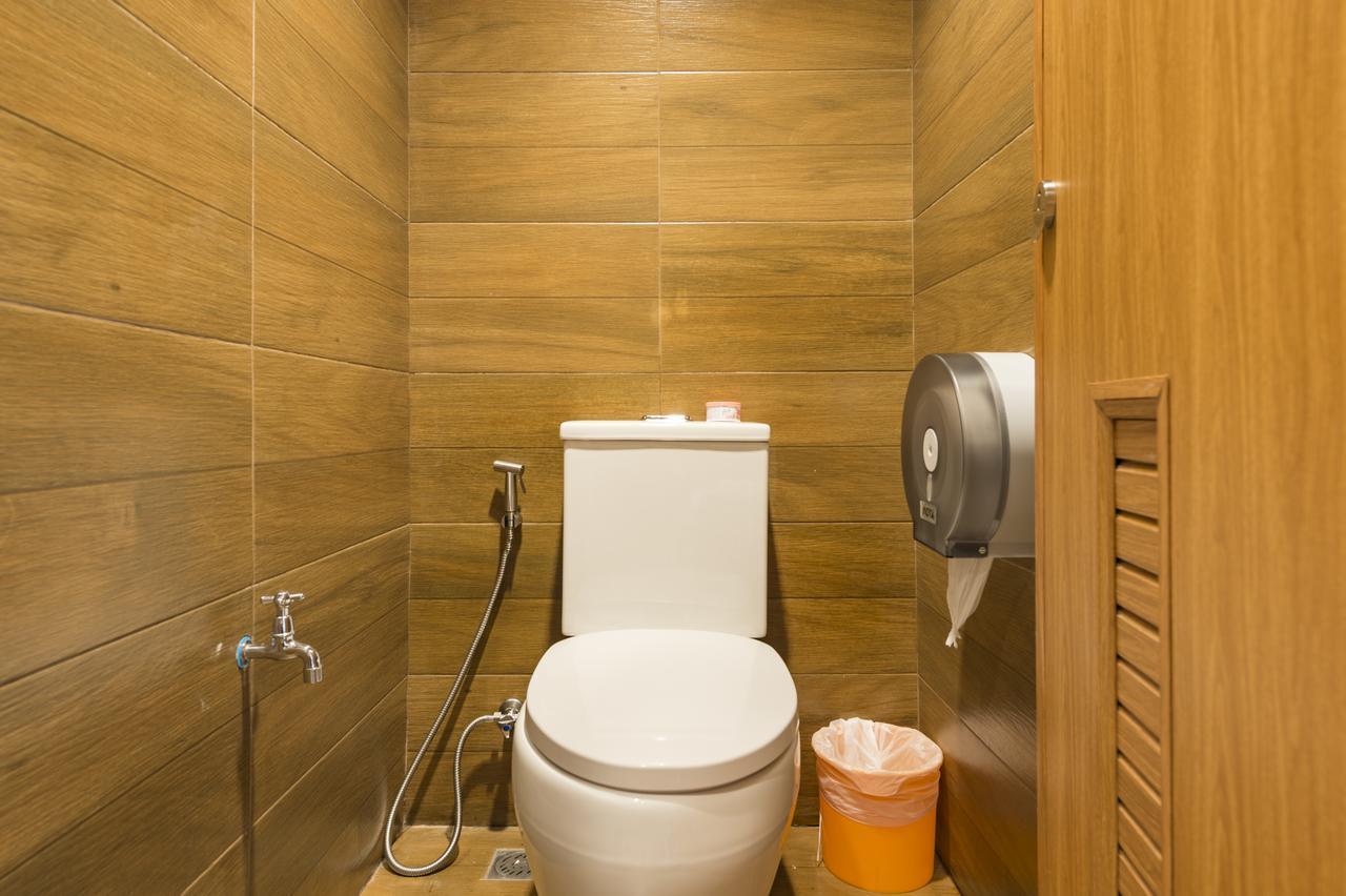 Albergue T @ Victory Monument *