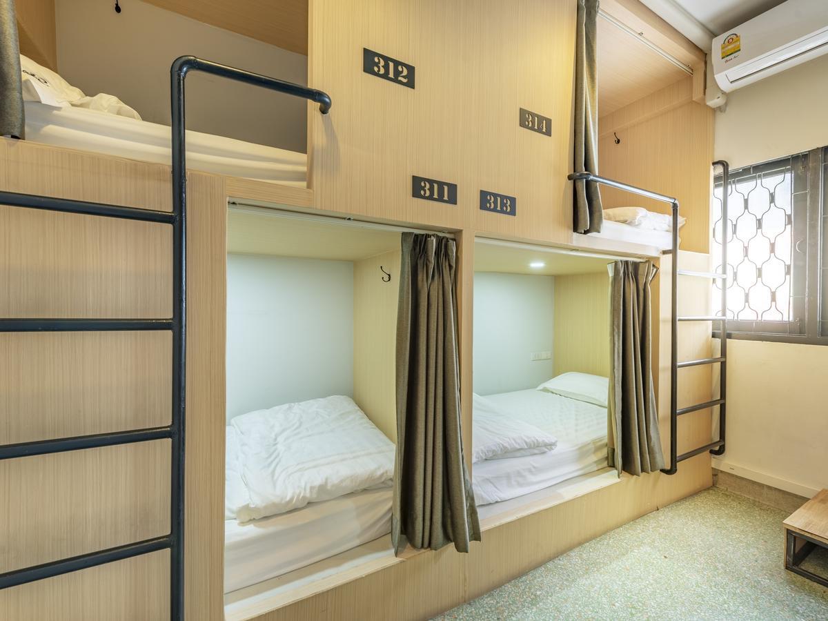 Sloth Khaosan Hostel Bangkok