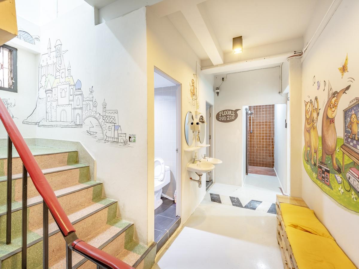 Hostel Sloth Khaosan