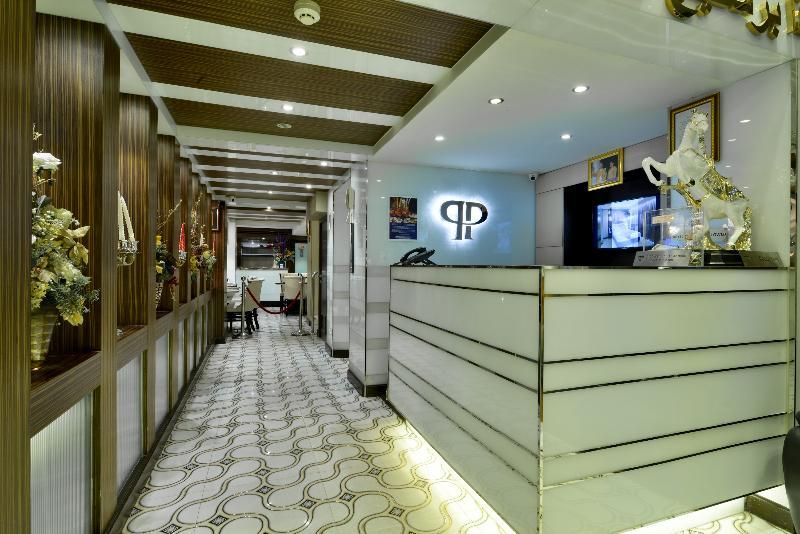 Hotel The Prestige Nana Bangkok