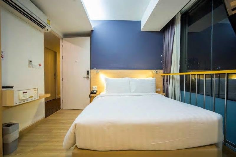Solo Express Sukhumvit 81 Bangkok
