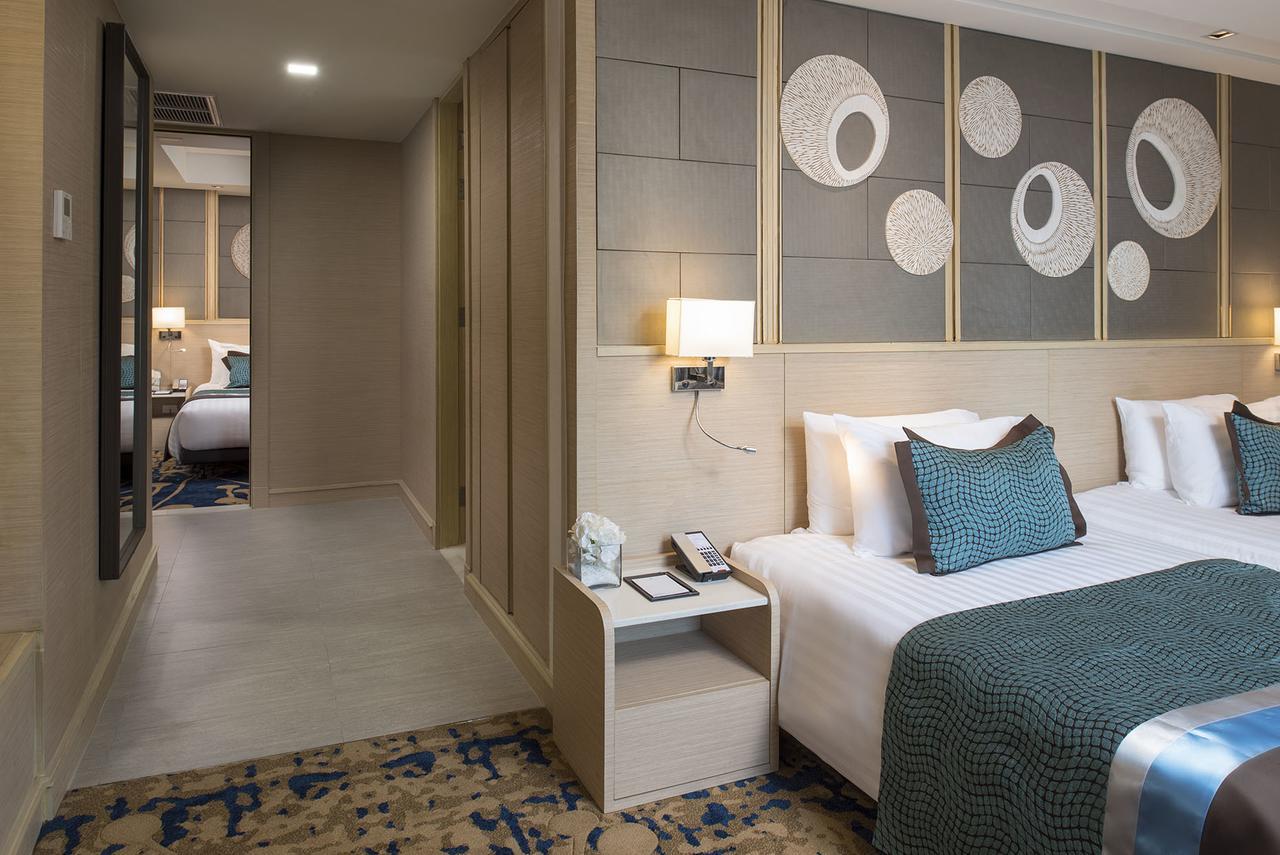 Solitaire Sukhumvit 11 Hotel 4*
