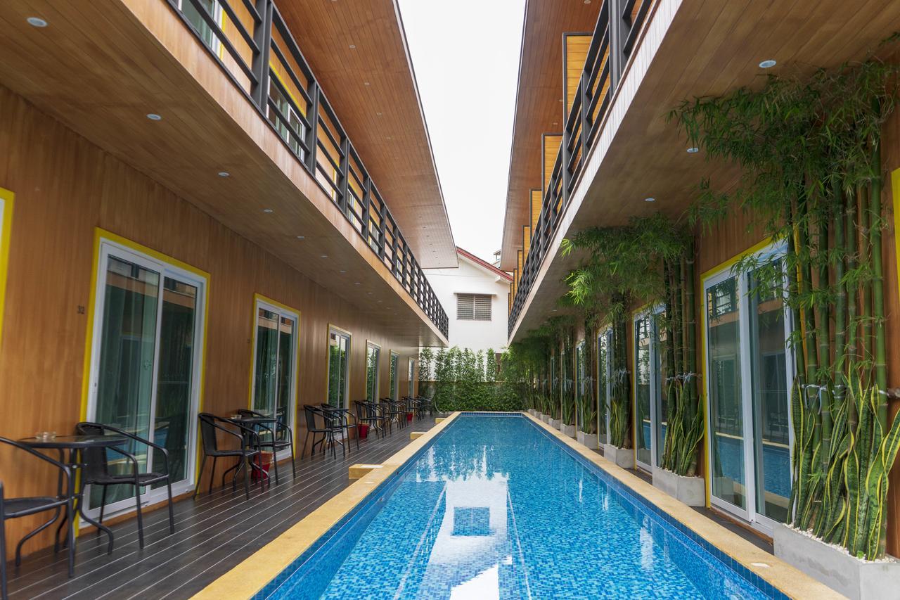 Hotel V - Mrt Huai Khwang