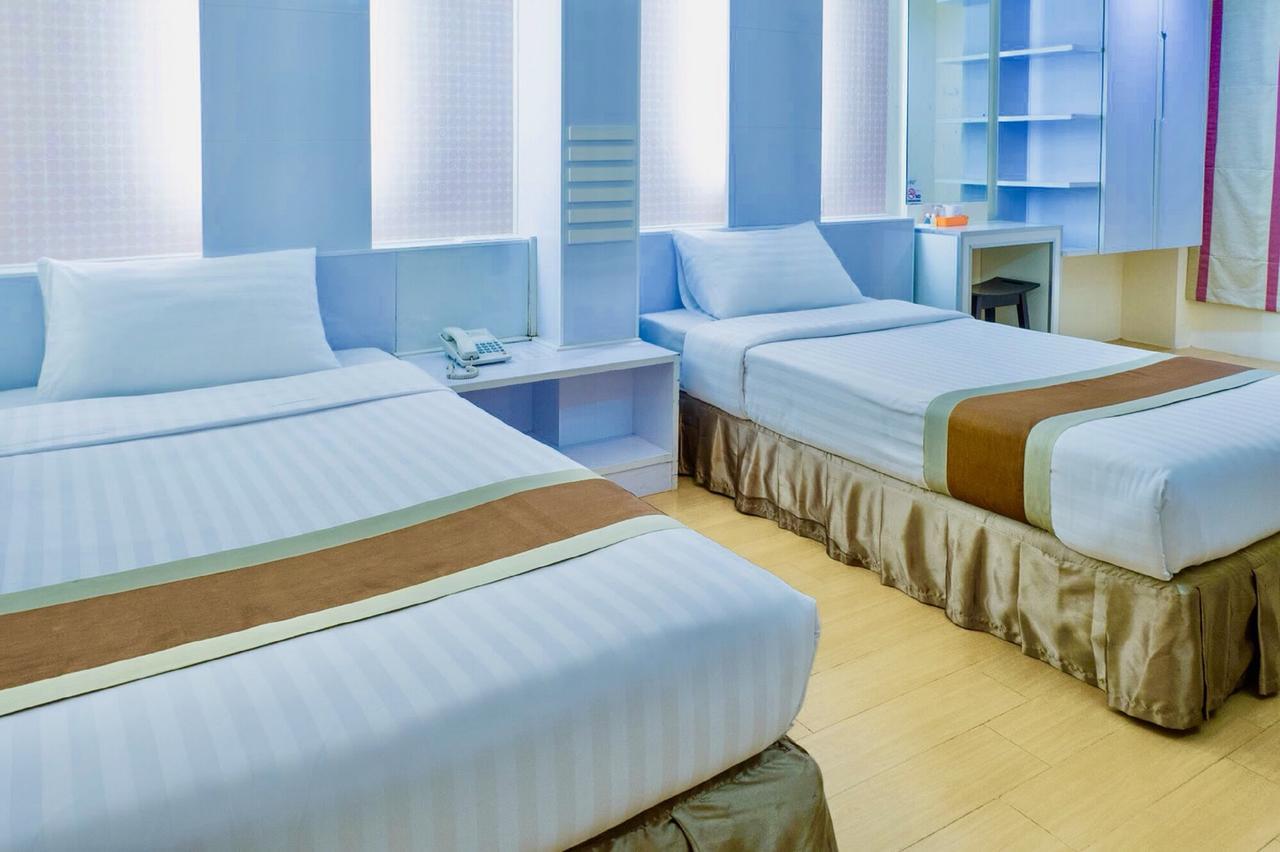 The Konnect Hotel 2*