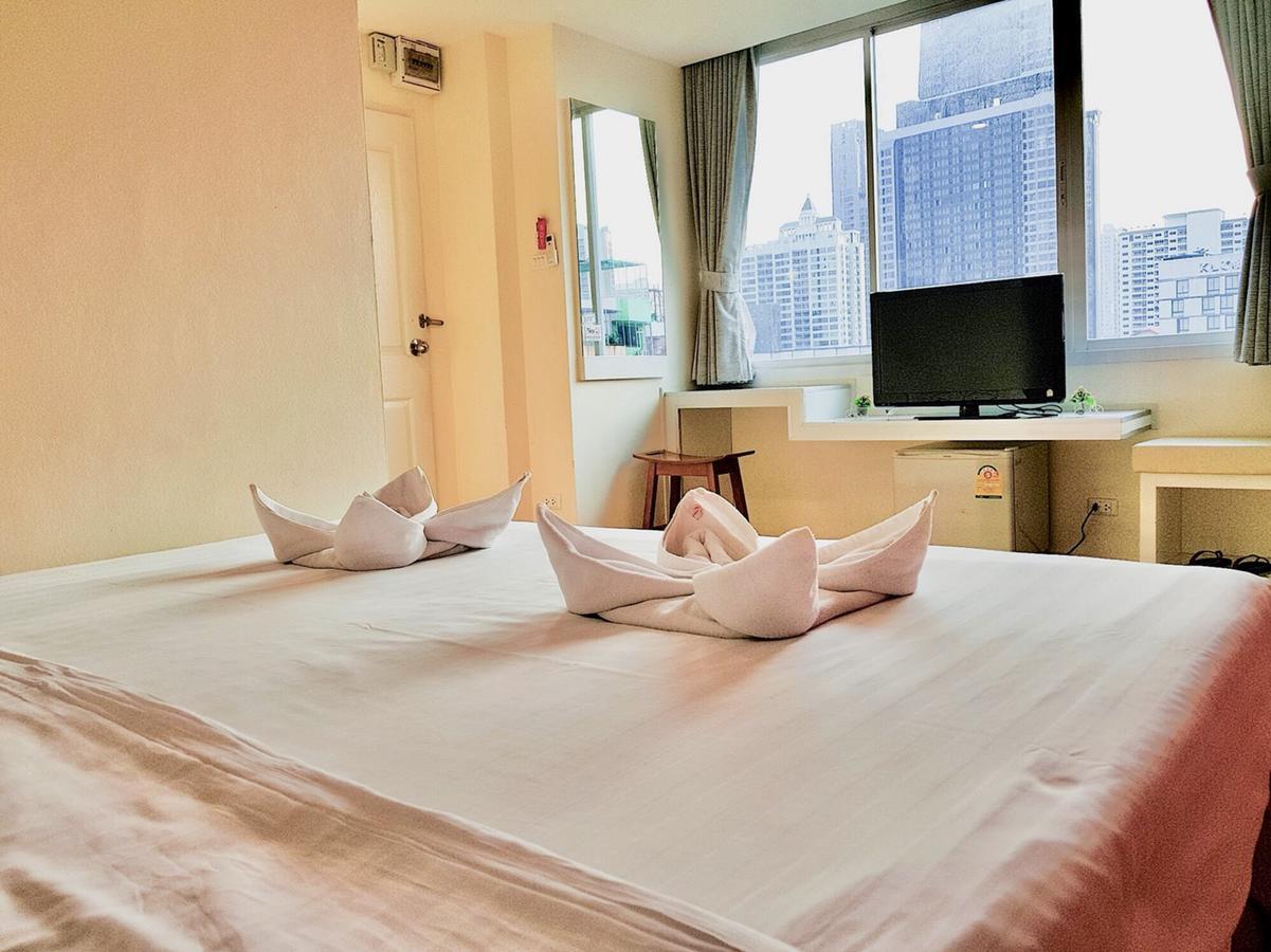 The Konnect Hotel
