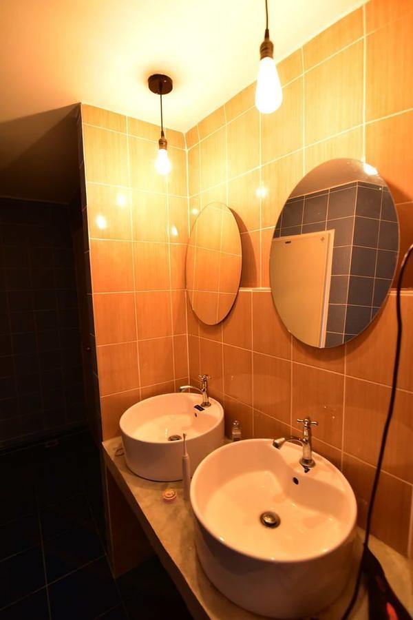 Lazy Blue House Capsule hotel 2*