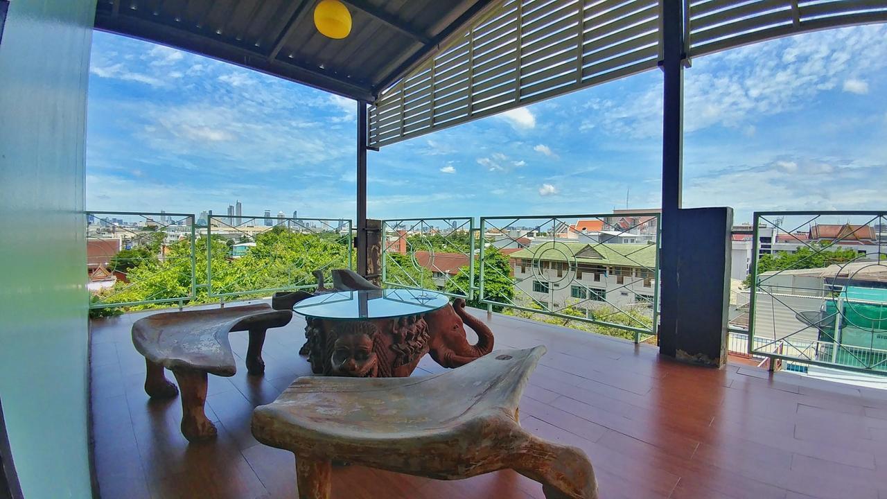 Four Sons Village 2* Bangkok