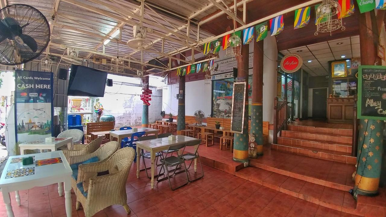 Four Sons Village 2* Bangkok