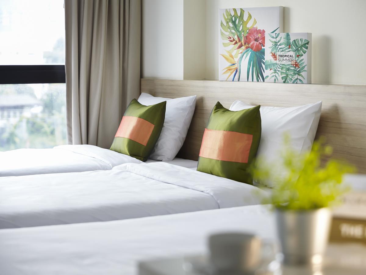 The Plimplace 2 Aparthotel 3*