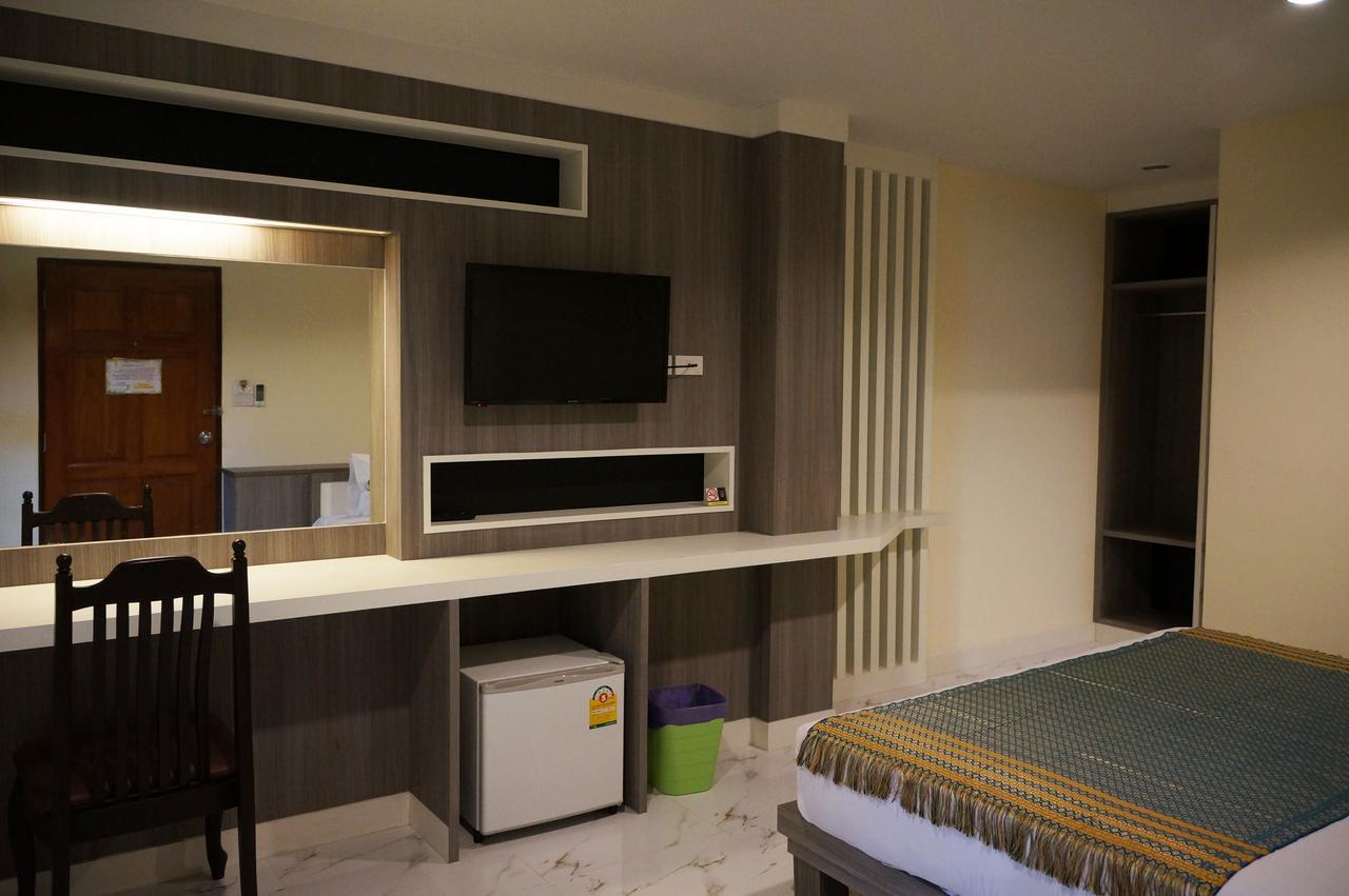 Homestay Samsen Sam Place
