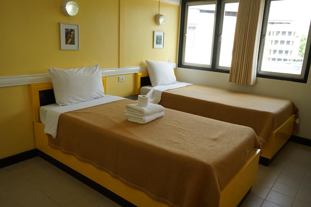 Inn Yes Kaosan Bangkok