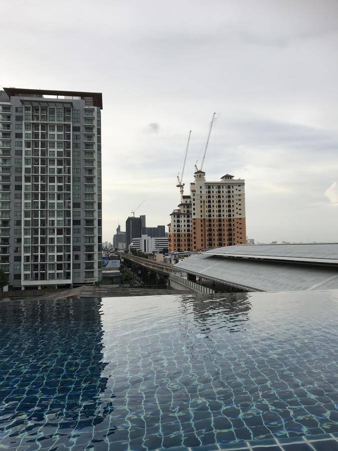 Apartment Hue Sukhumvit Phra Khanong