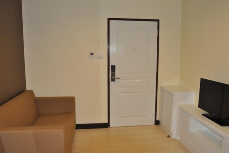 Kokotel Dheva Thonglor Hotel