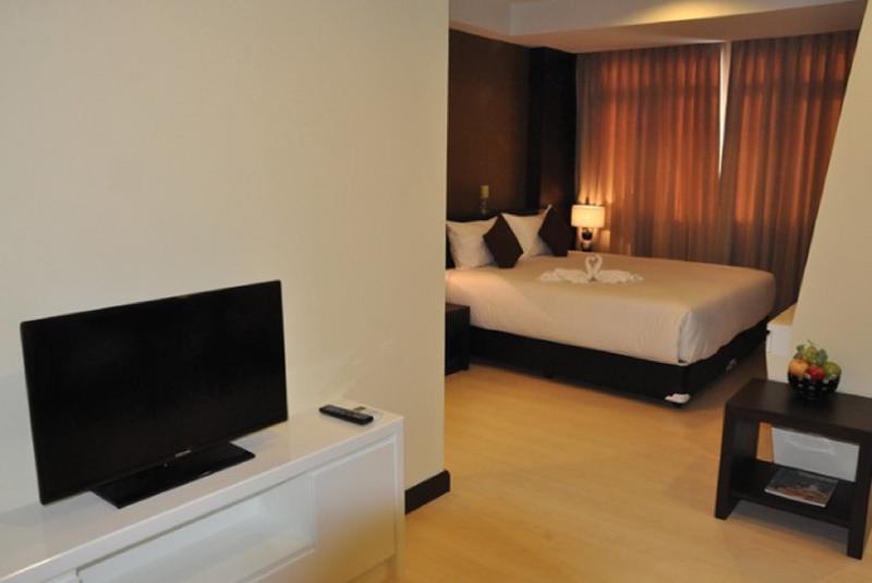 Hotel Kokotel Dheva Thonglor 4*