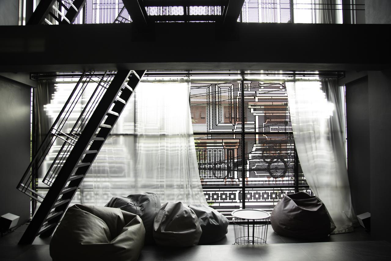 Hostel Issara By D Bangkok