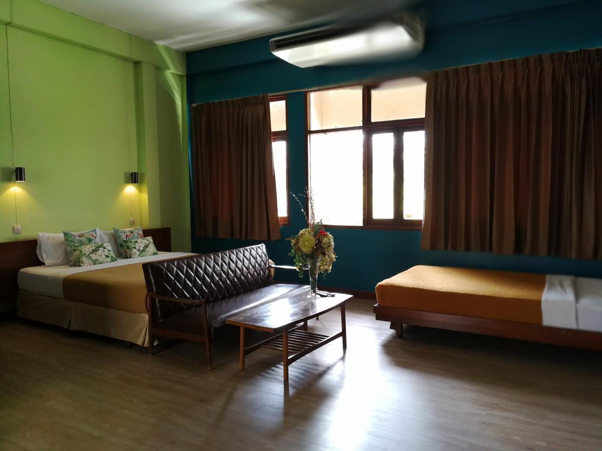 Inn Miami Bangkok