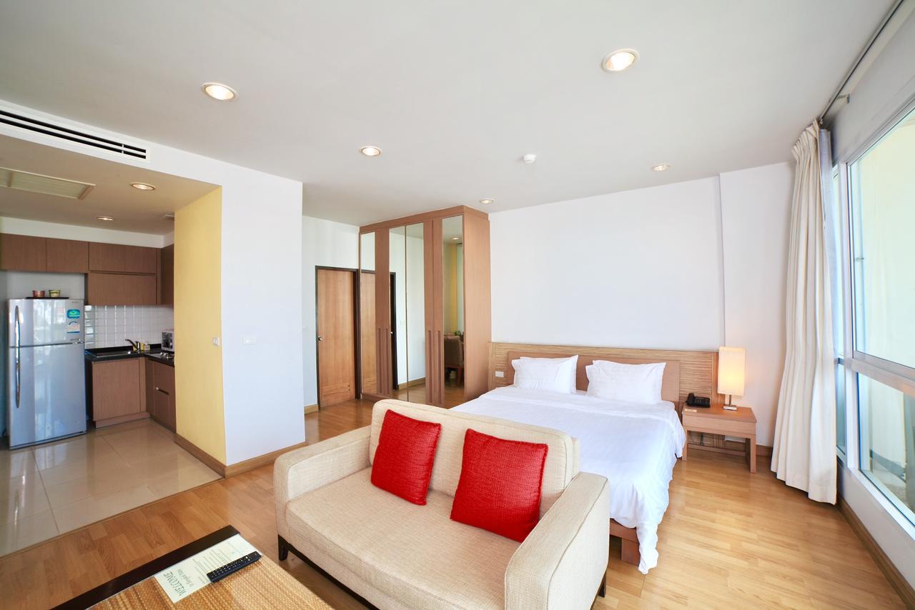 Patio Aparthotel 4*