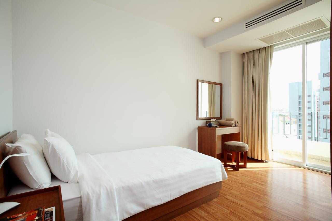 Patio Aparthotel 4*