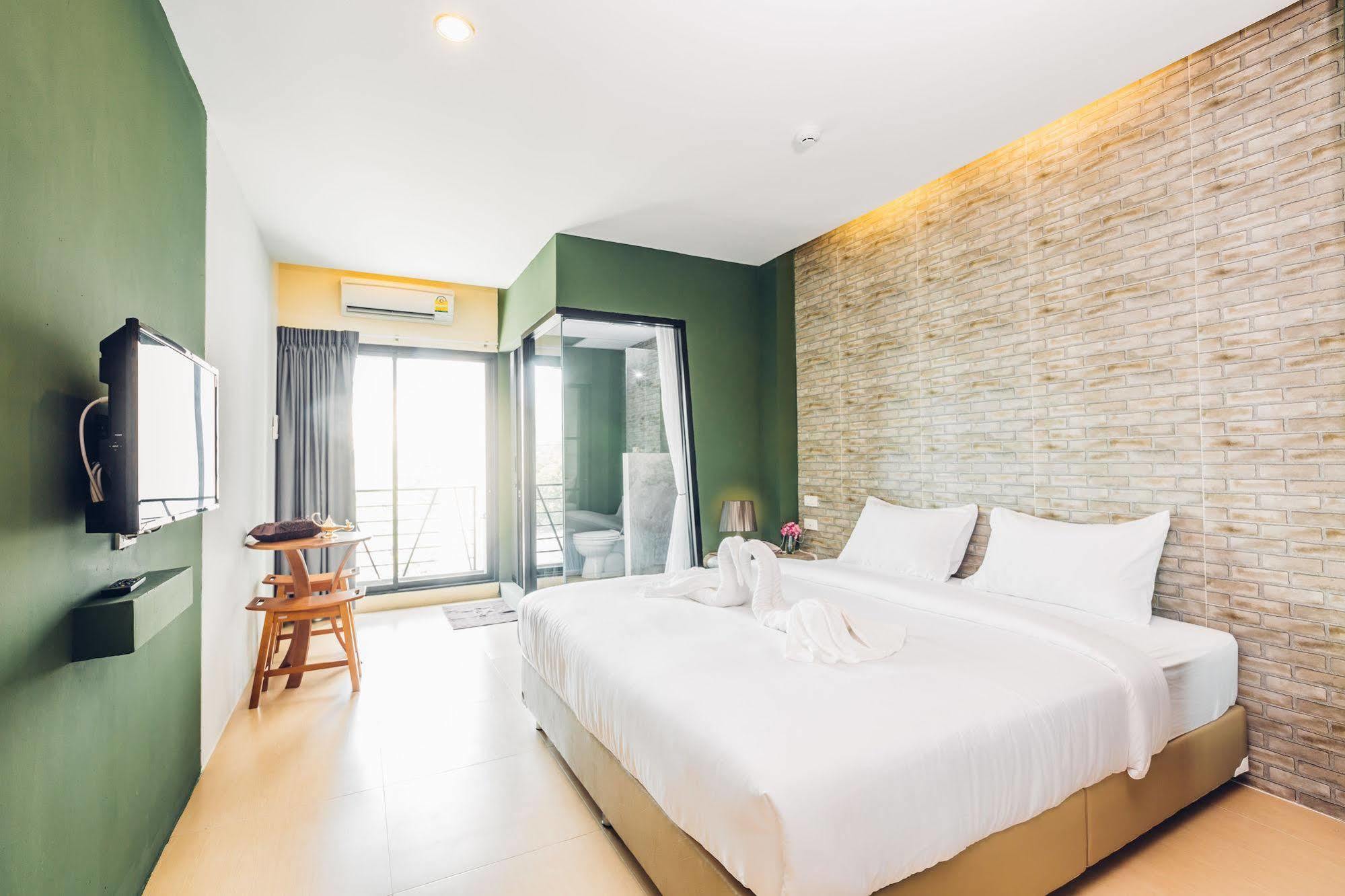 Hotel Baron Zotel Sha 4*