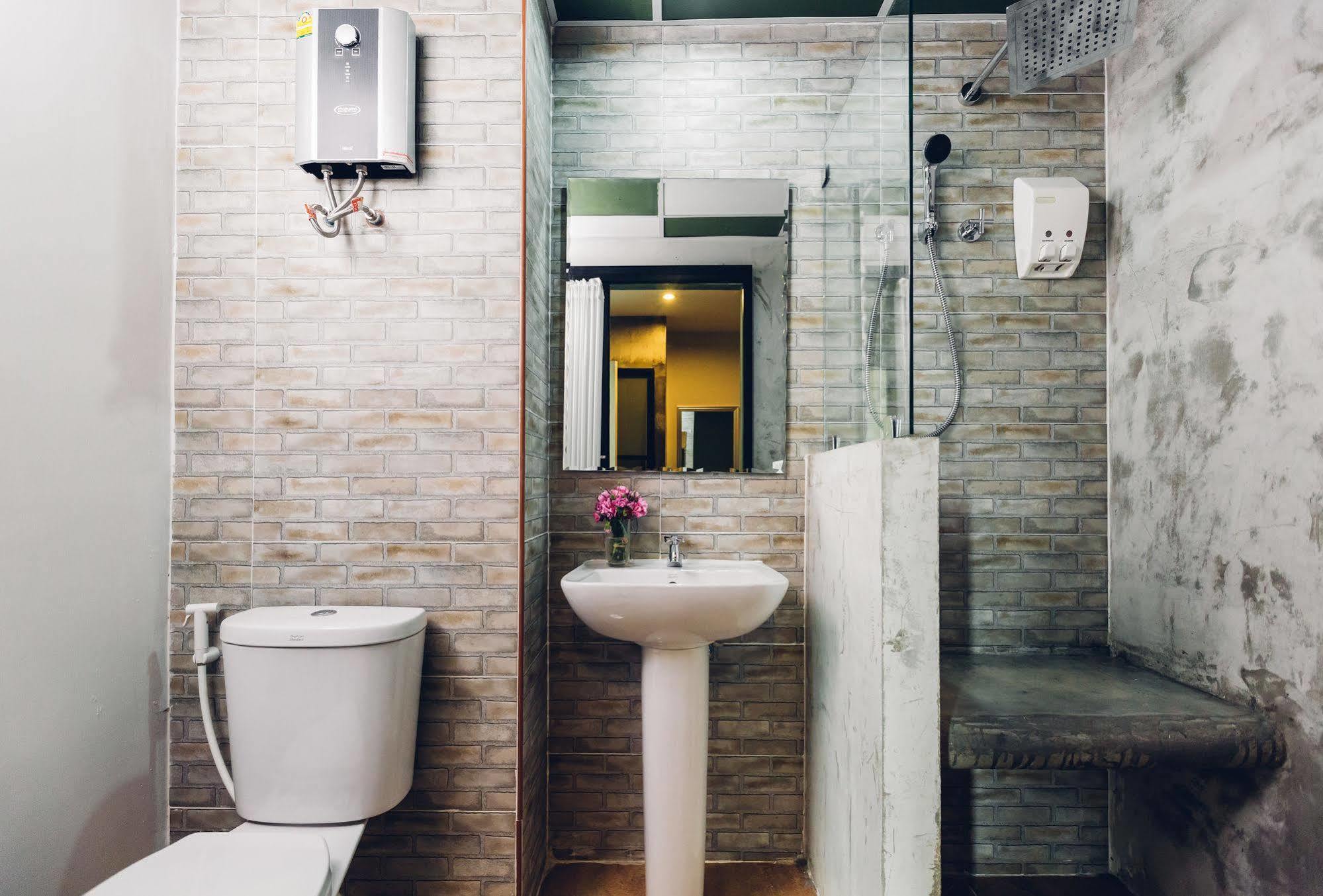 Hotel Baron Zotel Sha Bangkok