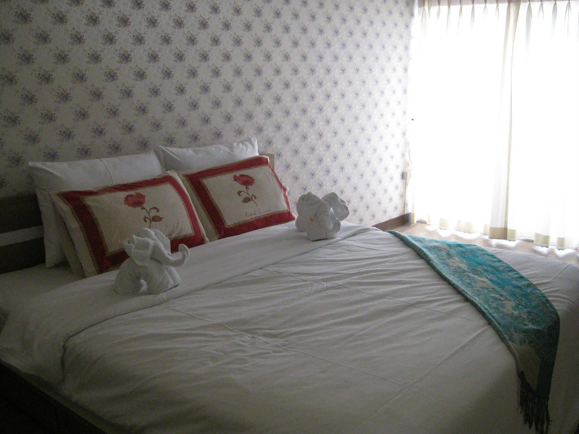 Komol Hotel Bangkok