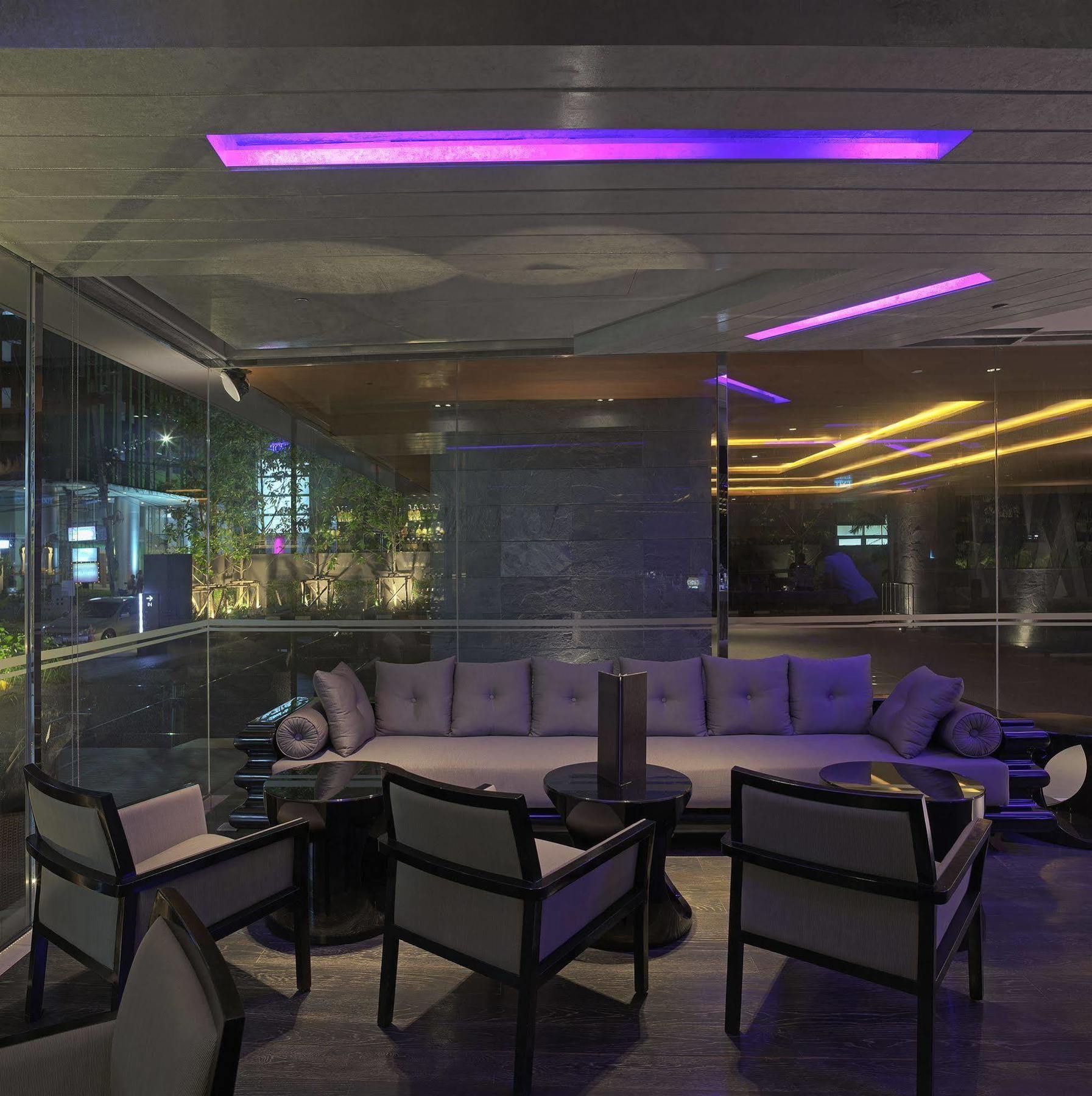 Hyatt Place Sukhumvit 1 Hotel 4*