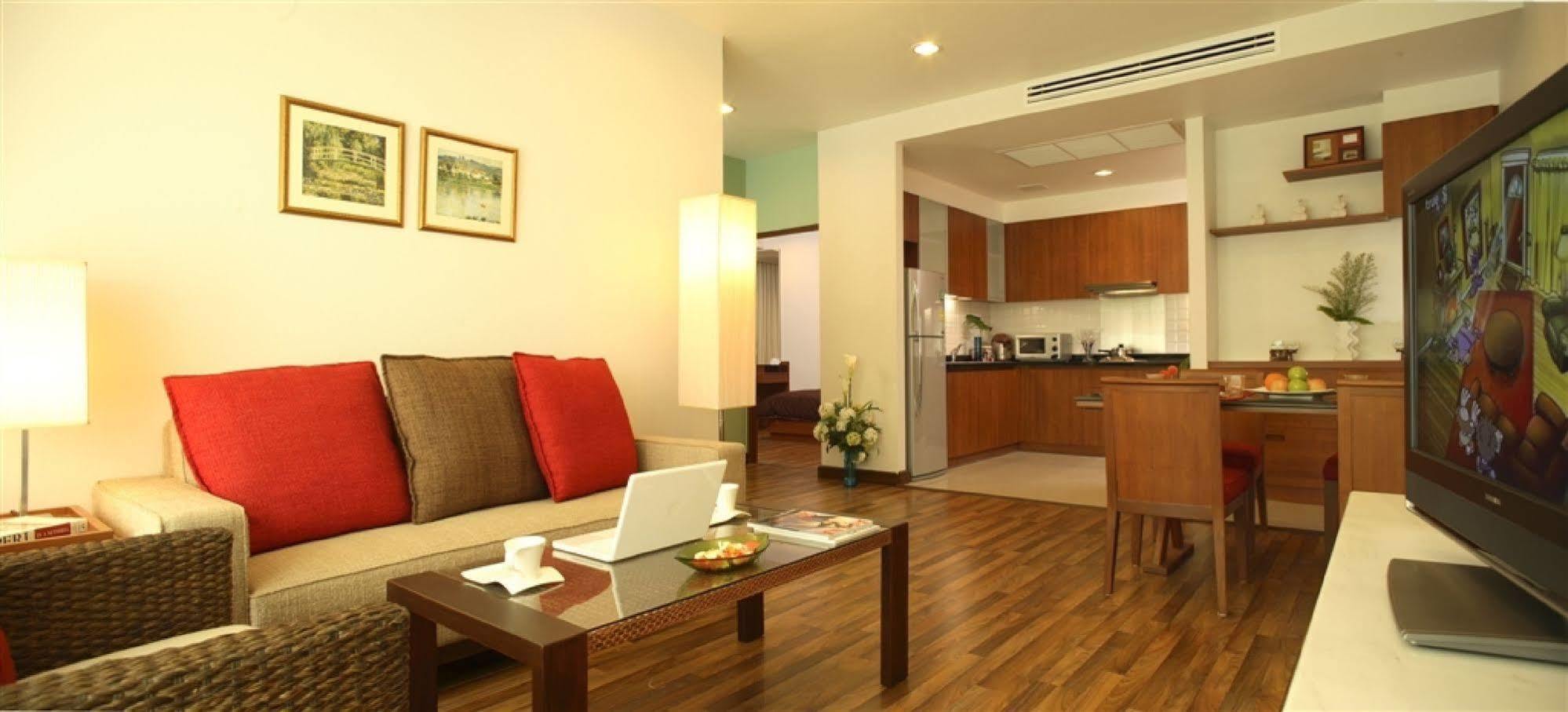 Aparthotel Patio 4*