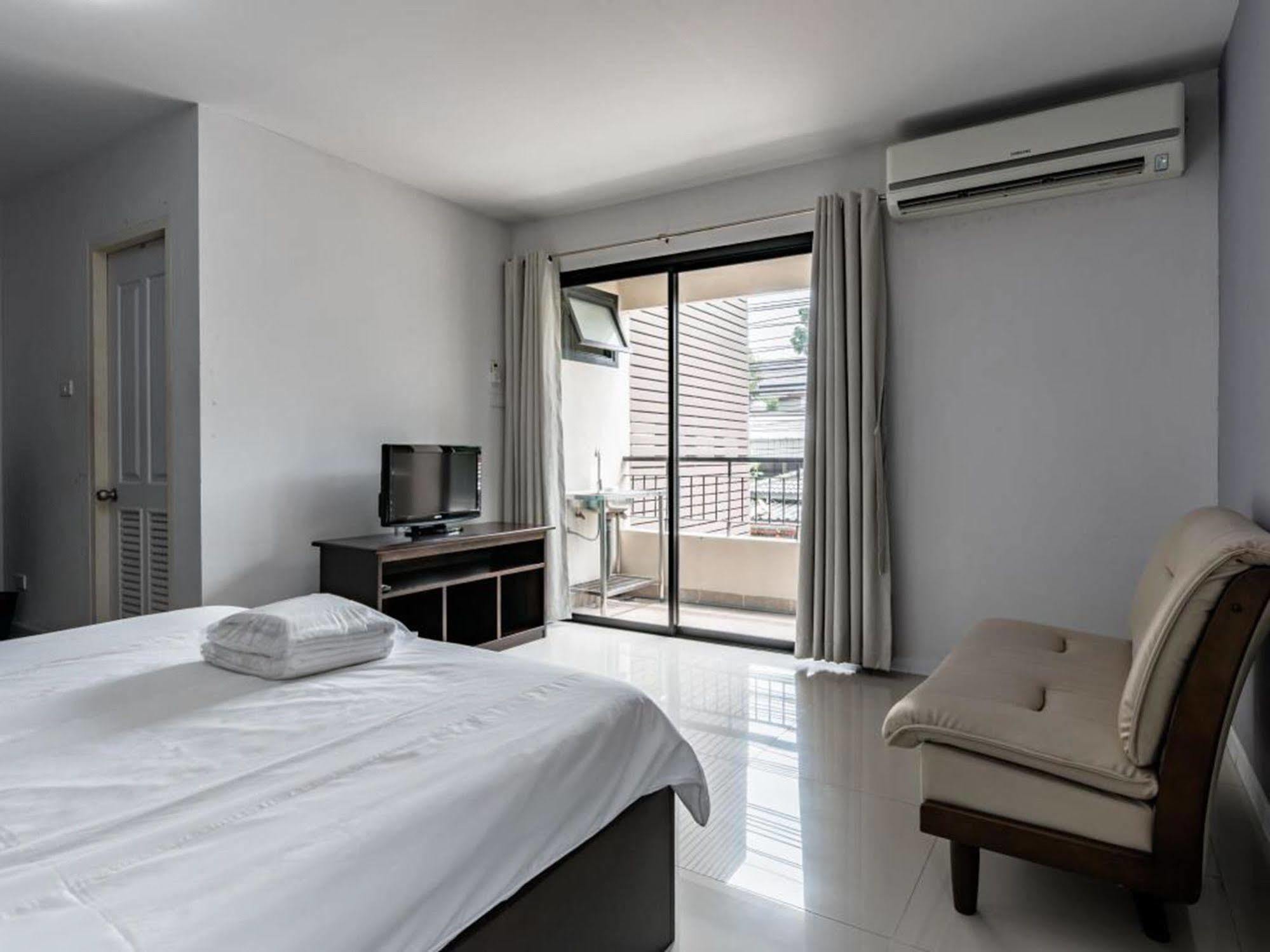 Inn Double Two @ Sathorn