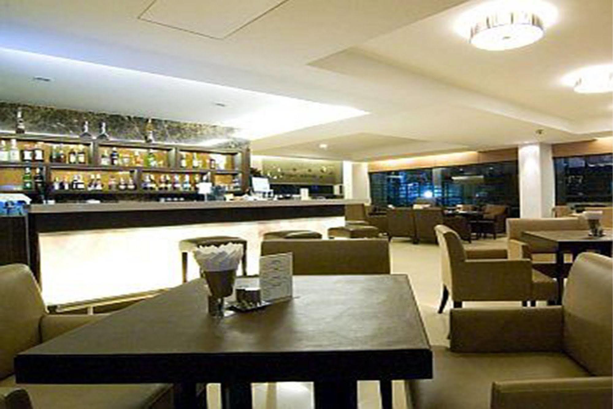 Hotel The Dawin Banguecoque