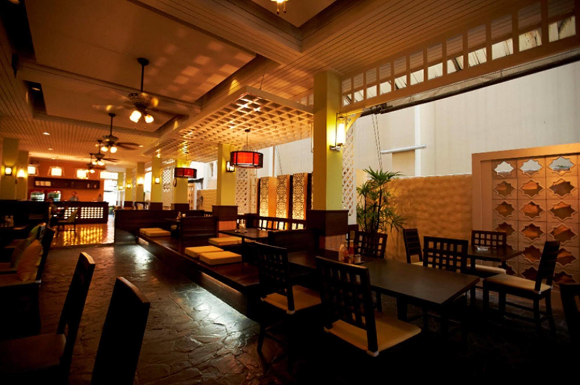 Hotel Mad Monkey Bangkok