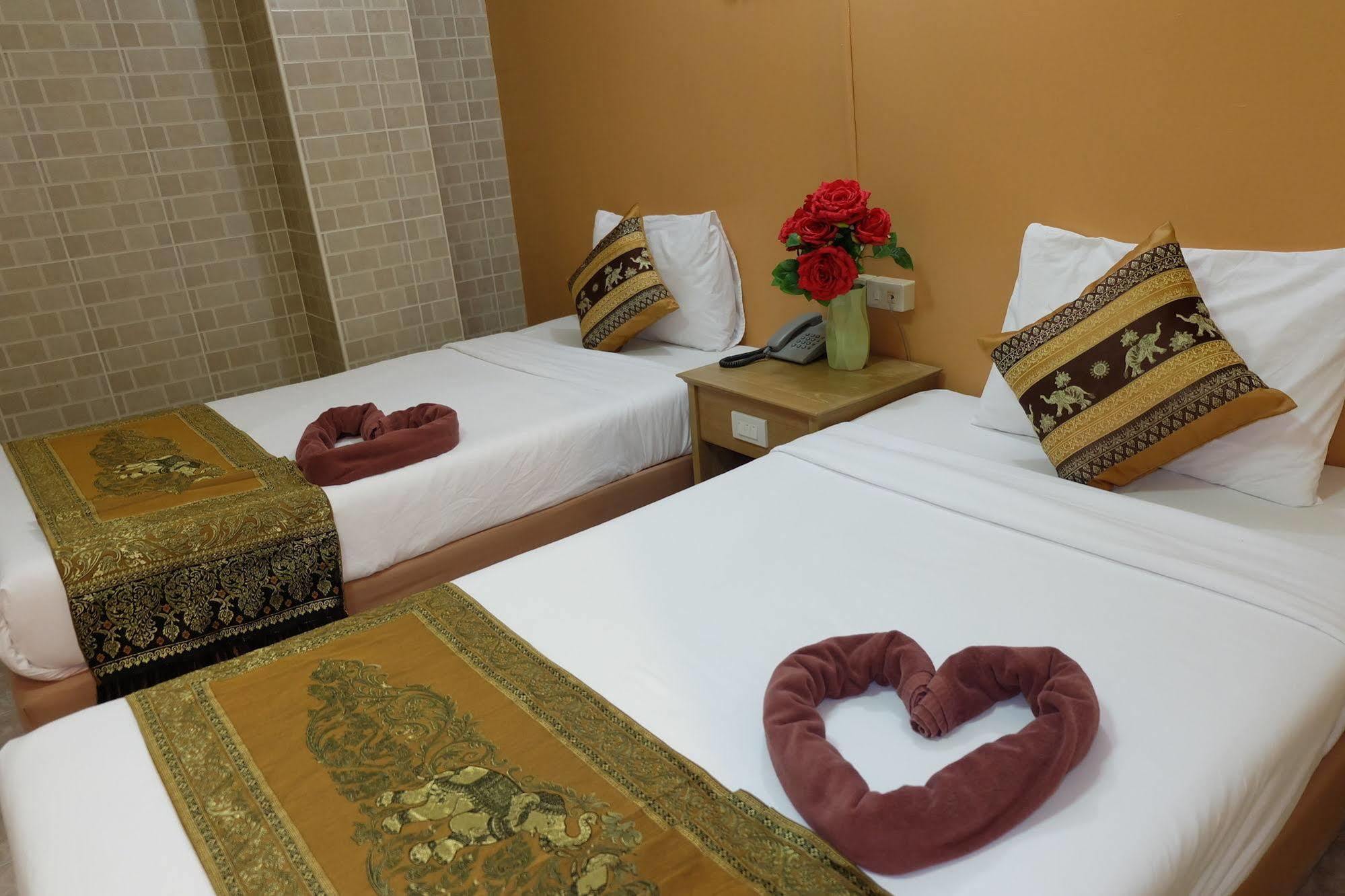 Hostel Thai Cozy House - Sha Certified Bangkok