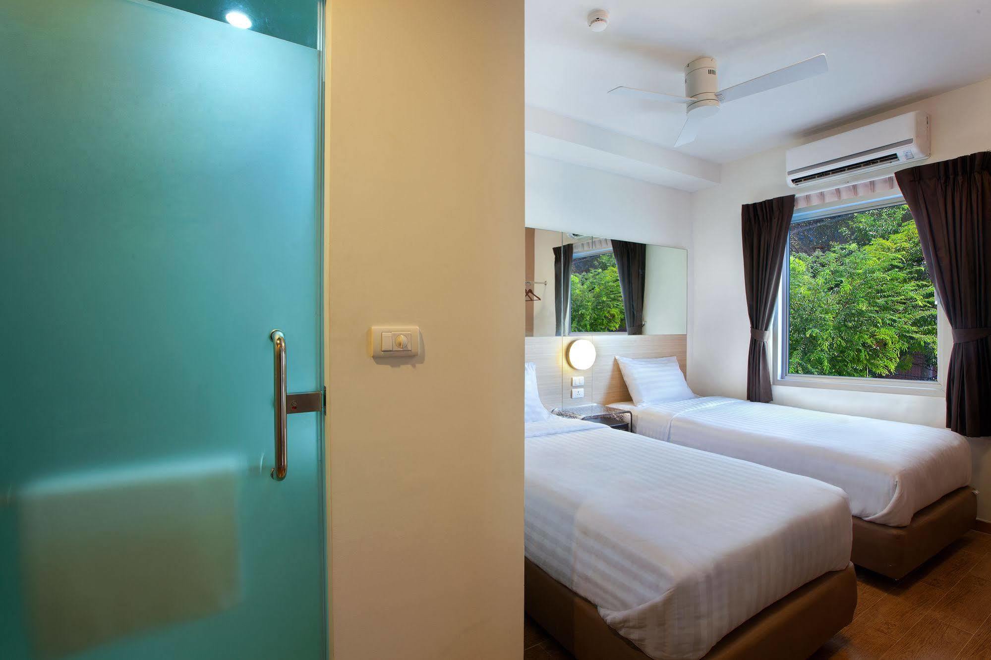 Hotel Red Planet Asoke - Sha Extra Bangkok
