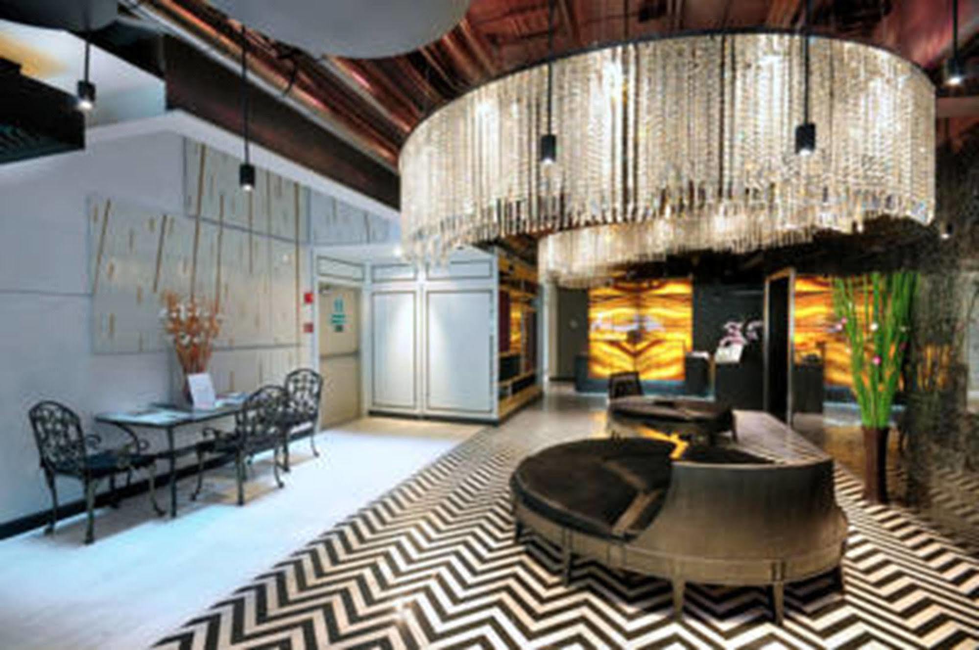 Aspira Skyy Sukhumvit 1 Banguecoque