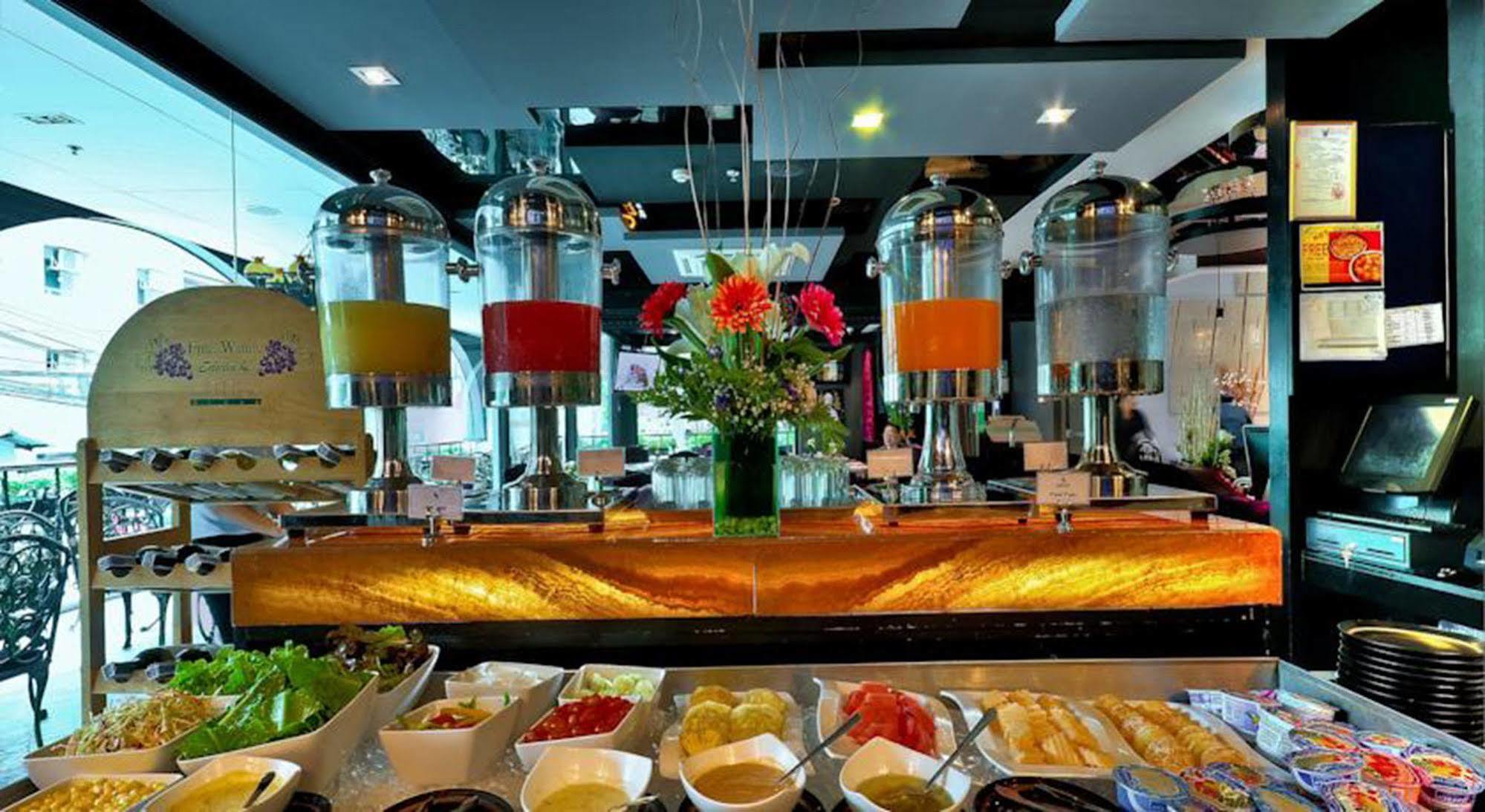 Aspira Skyy Sukhumvit 1 Hotel Banguecoque