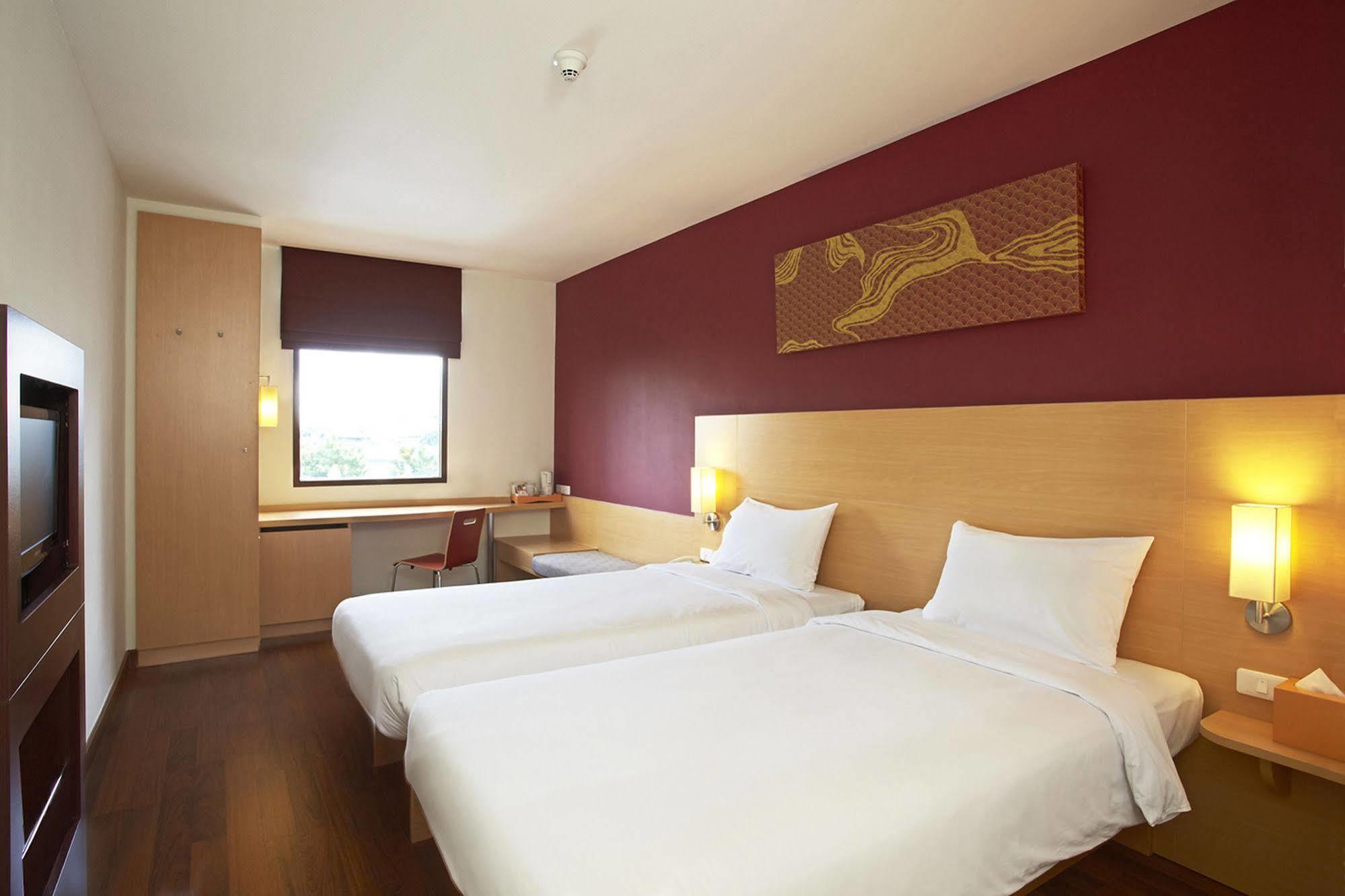 Ibis Riverside Hotel Bangkok