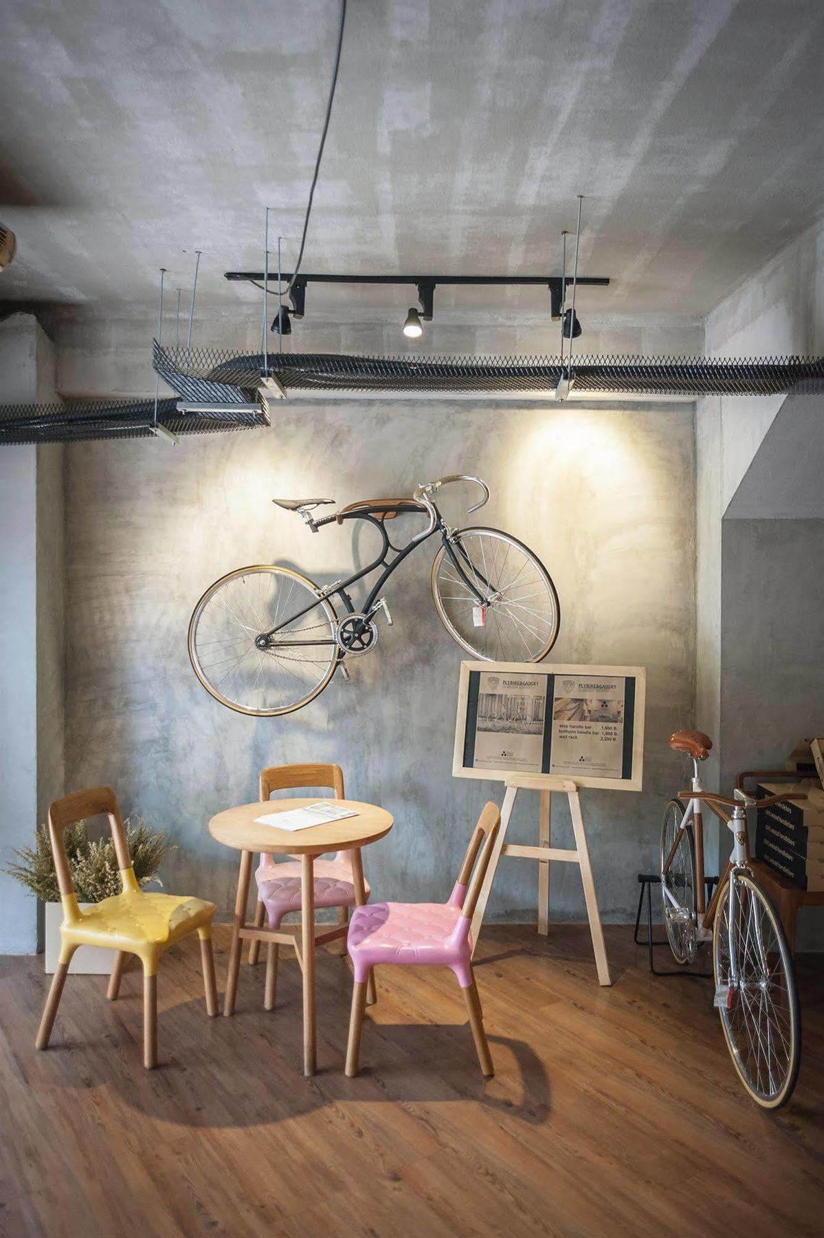 Albergue T @ Victory Monument Banguecoque