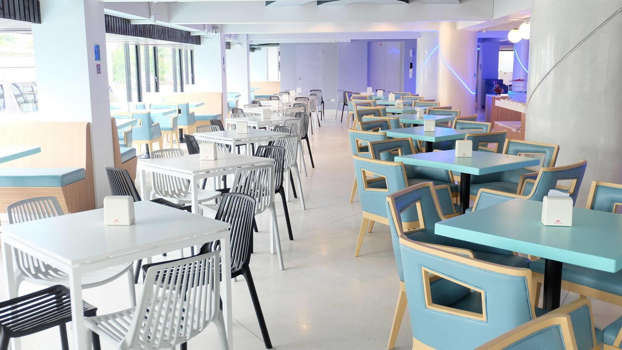 Hotel The Airy 3*