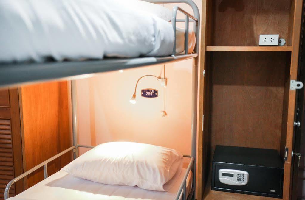 Royal Express Inn 2*