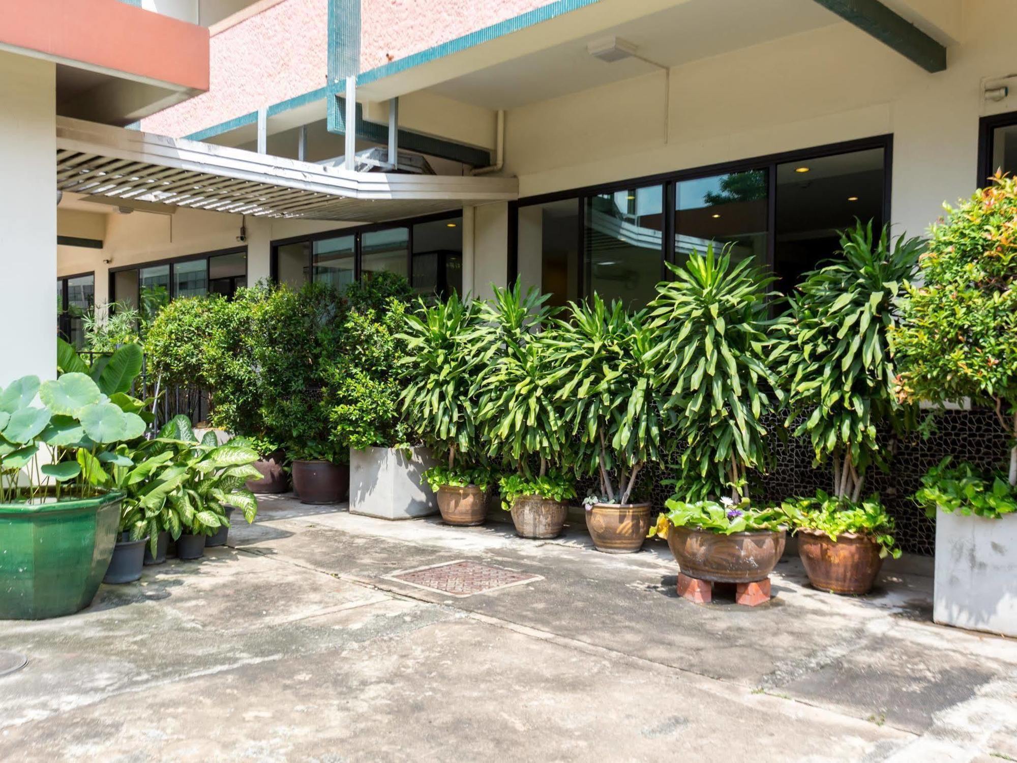 Capital Mansion - Sha Certified Hotel 3*