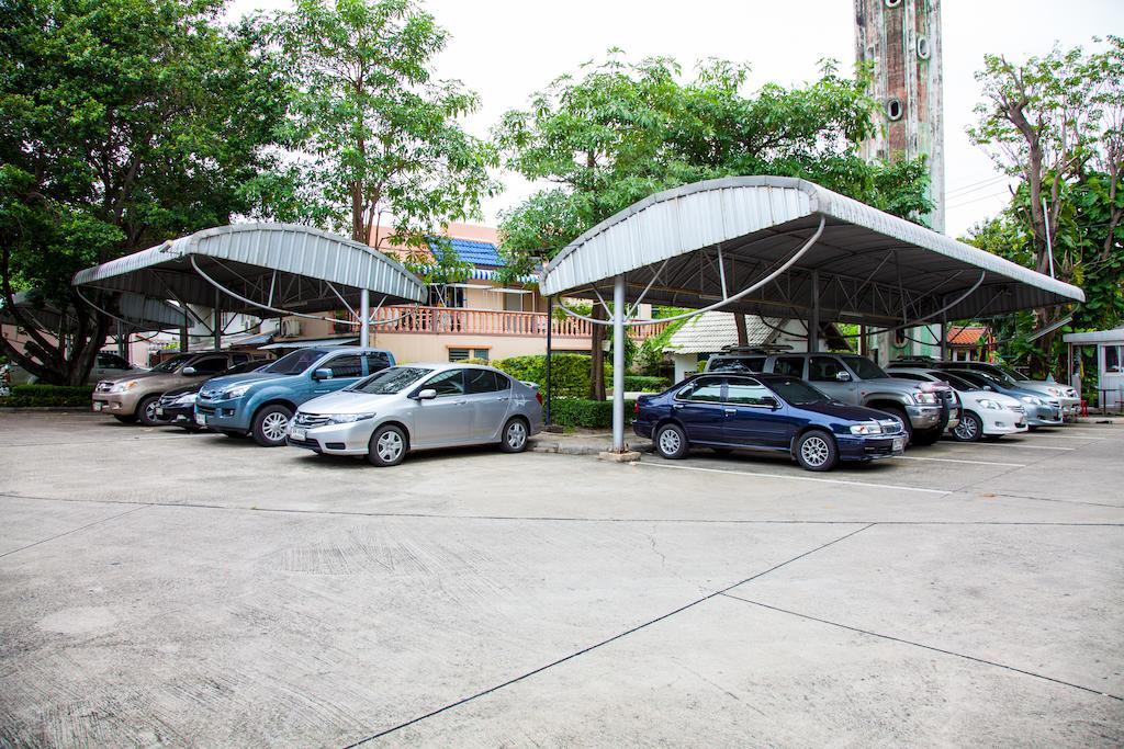 Happyland Mansion 3* Bangkok