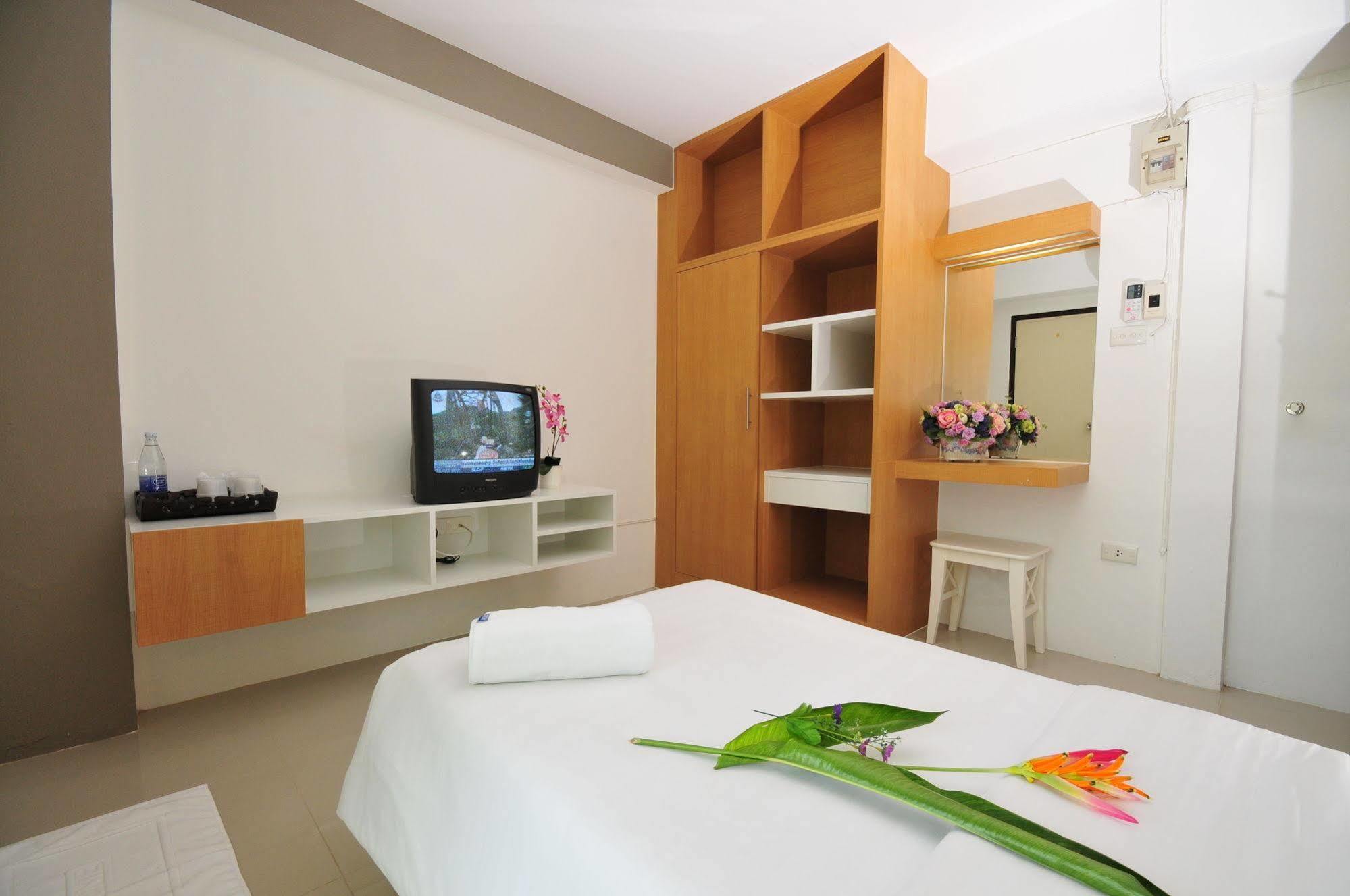 Beerapan Hostel *