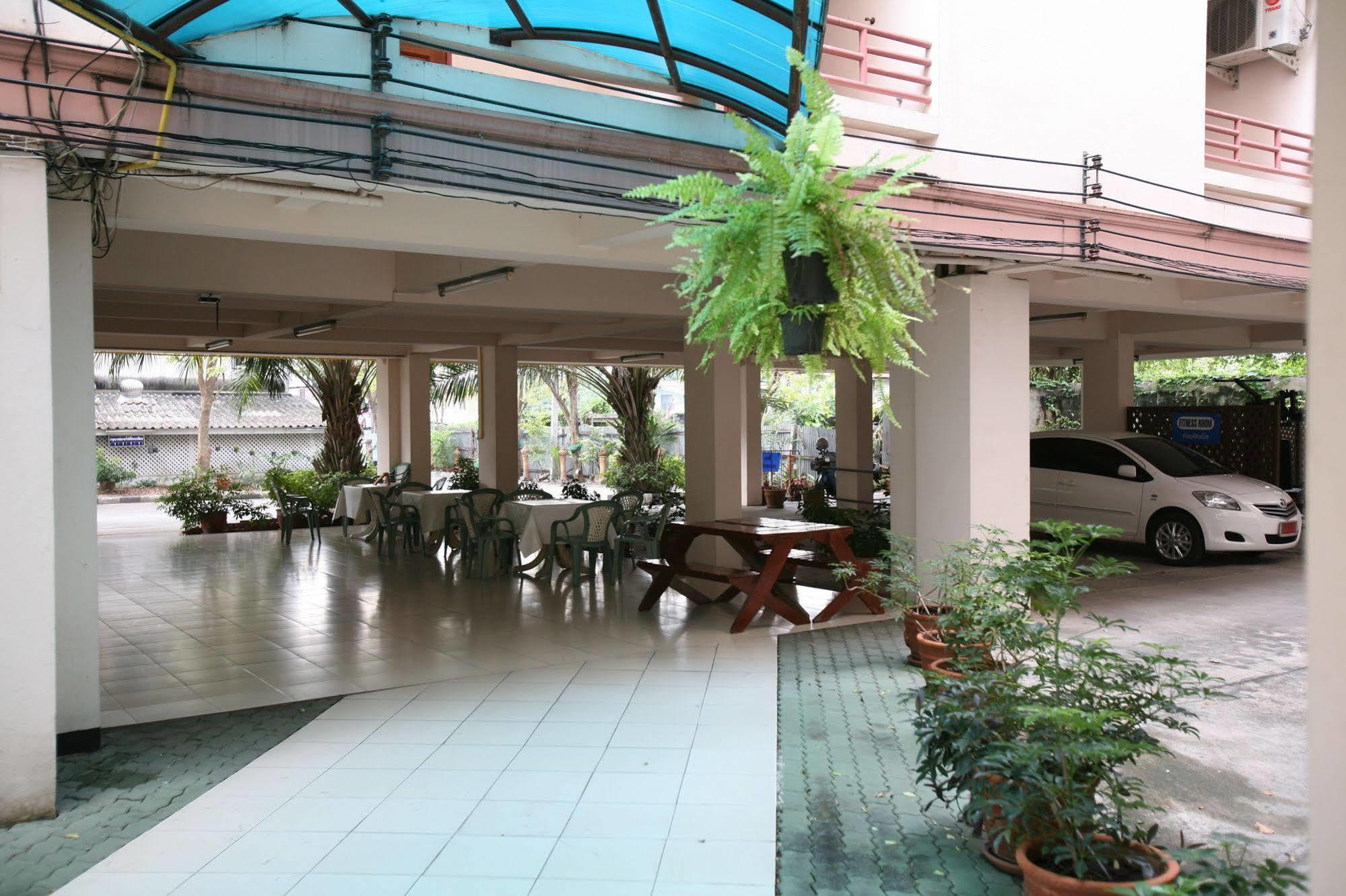 Beerapan Hostel