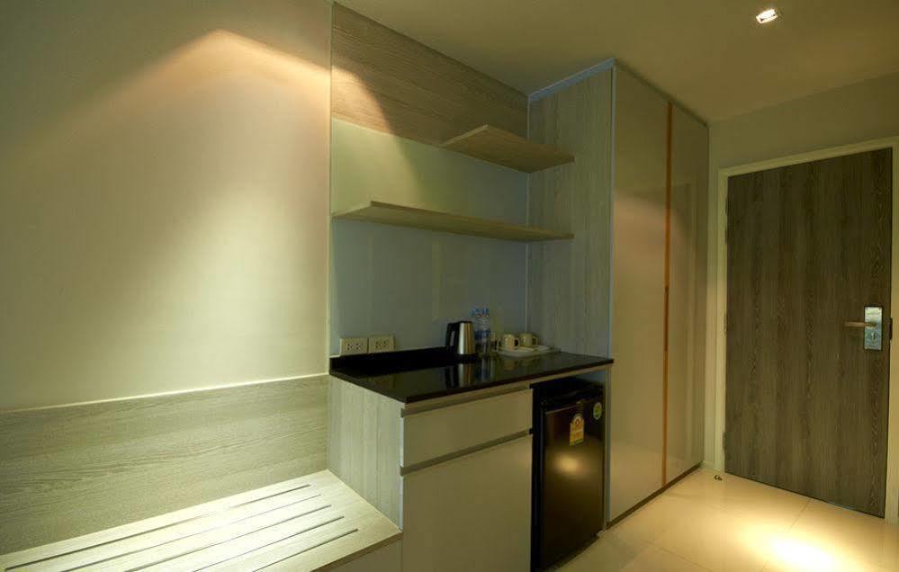 The Present Sathorn 3*