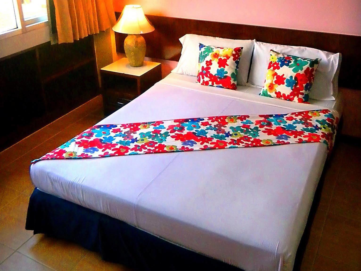 Hotel Ruamchitt Travelodge 3*