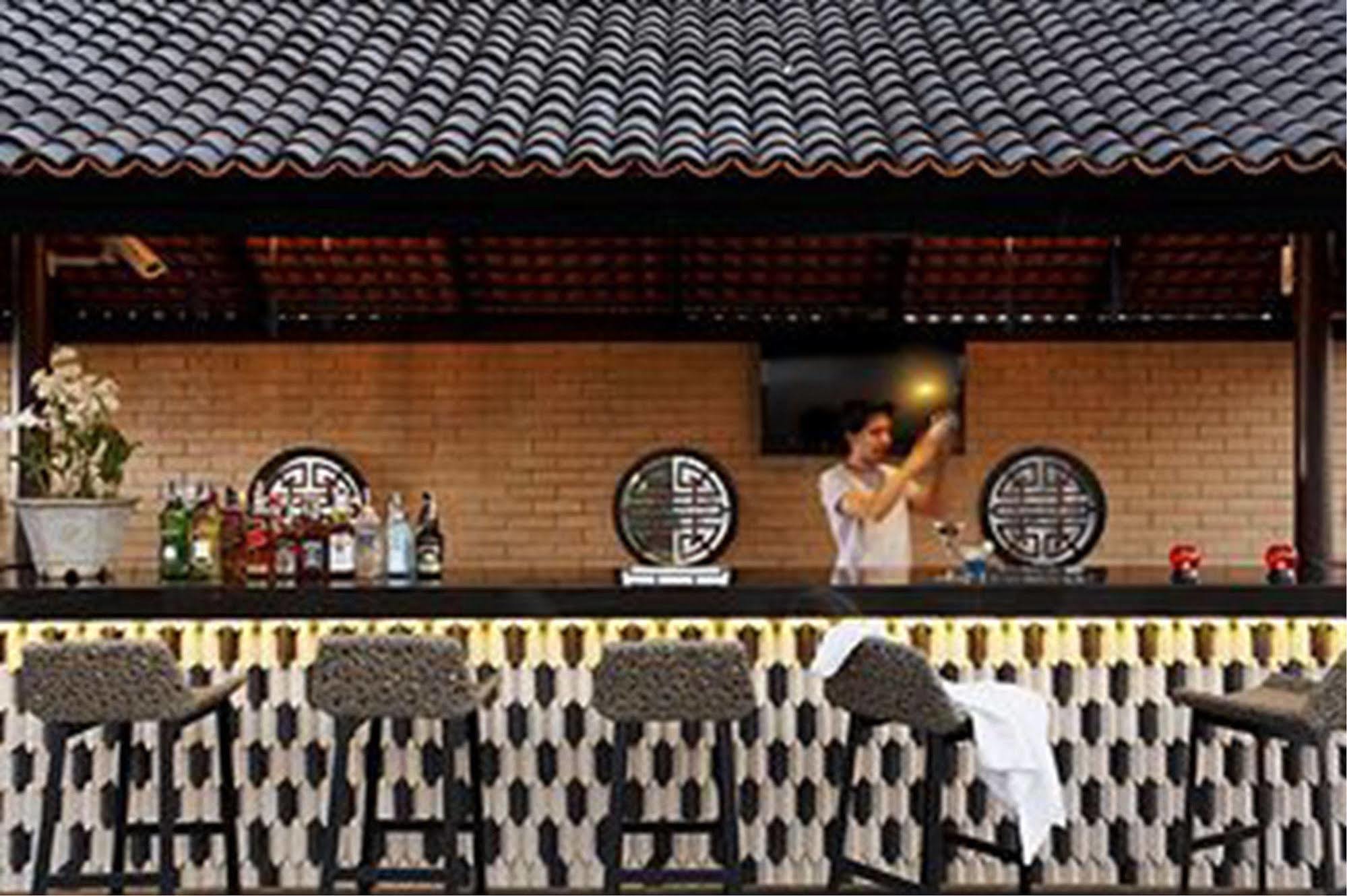Baan Chart Hotel 4*