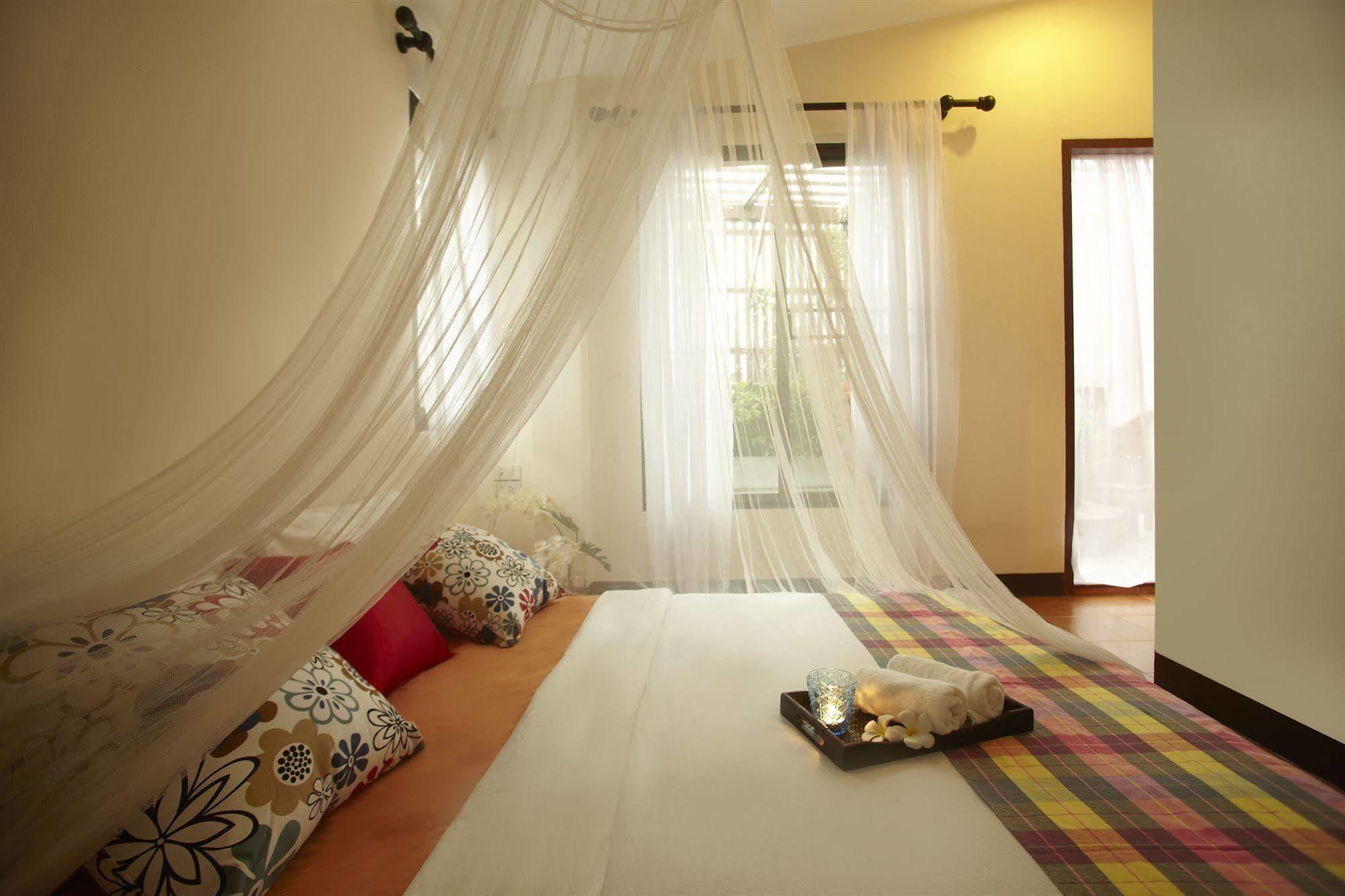 Hotel Super Oyo 484 Pannee Khaosan Sha Plus Bangkok