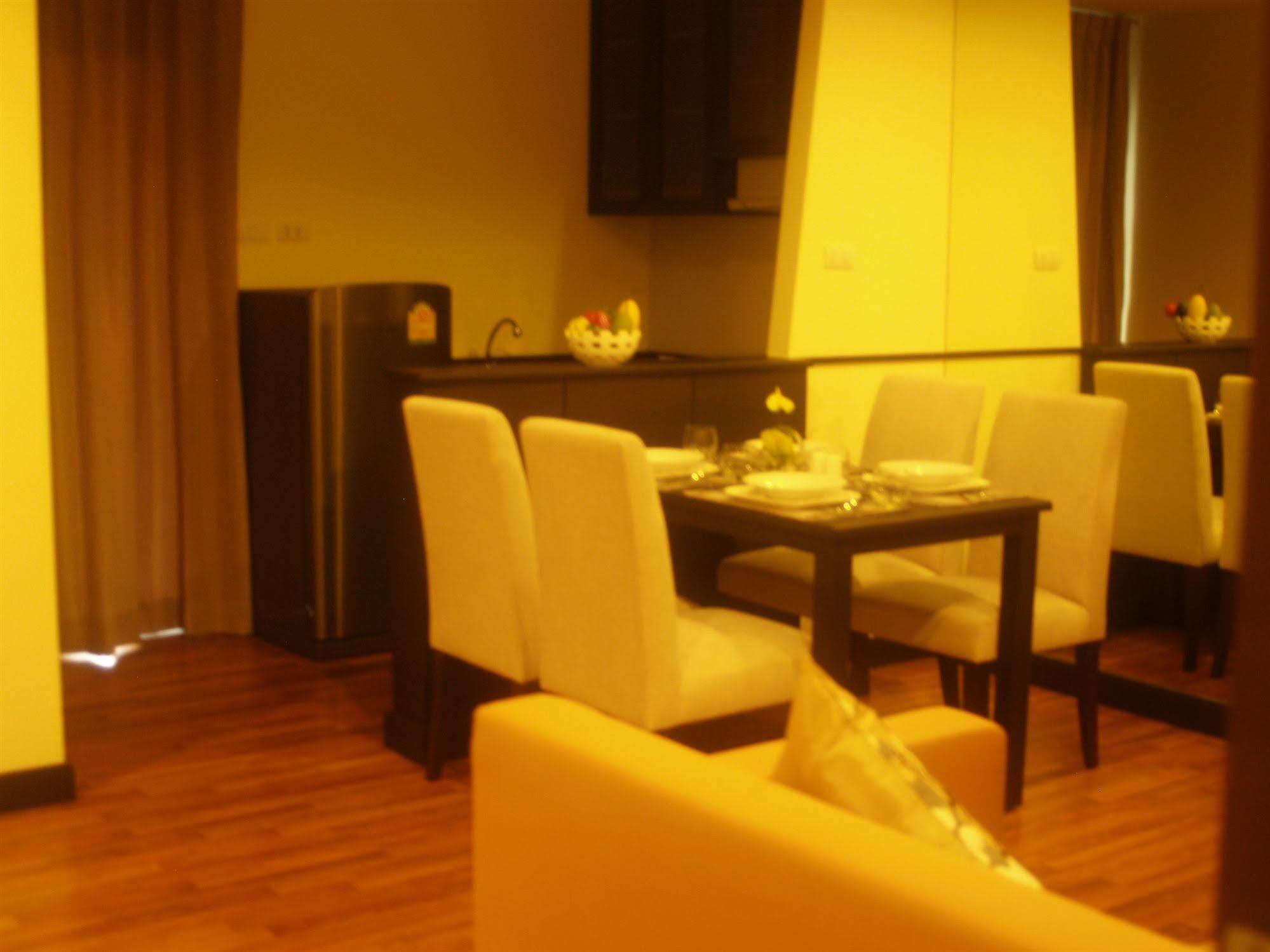 Kokotel Dheva Thonglor 4*