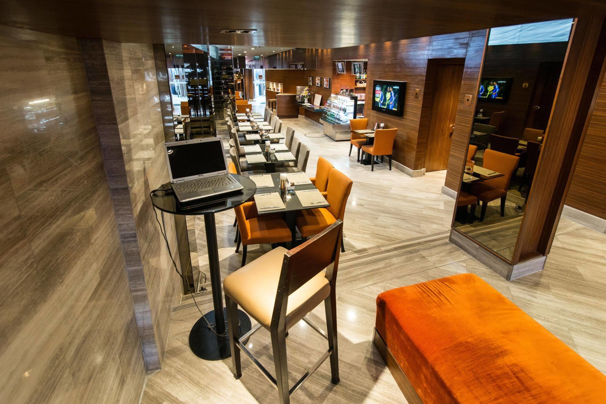 Hotel On 8 Sukhumvit Nana By Compass Hospitality