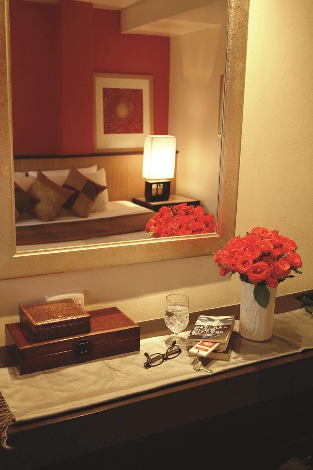 Rose Hotel 3*